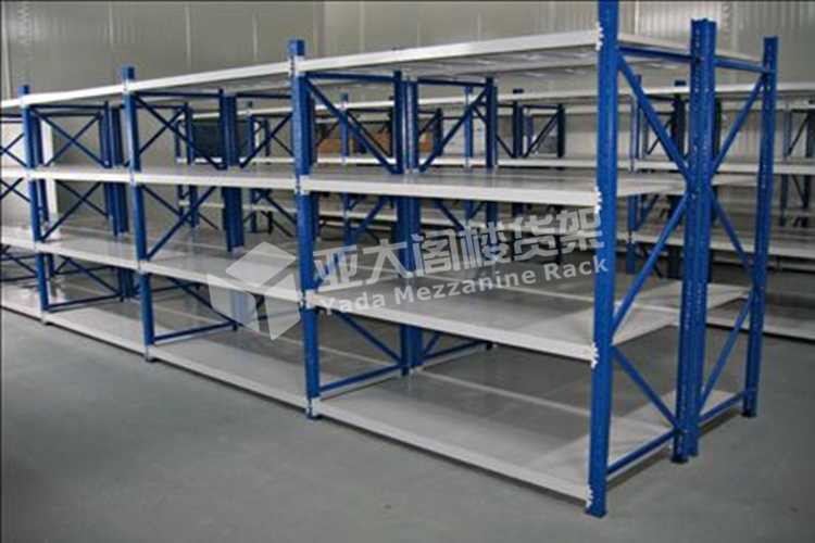 中山中型倉儲貨架的優勢?